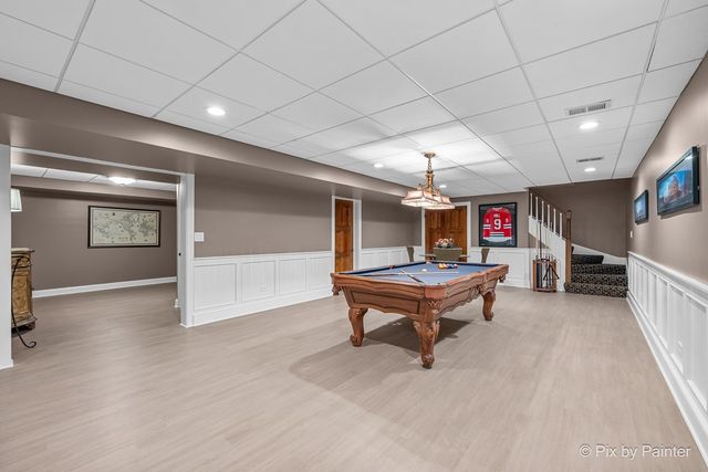 1986 Camphill Circle, Inverness, IL 60067