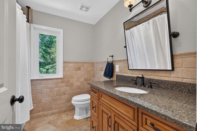 6273 OCCOQUAN FOREST DR, Manassas, VA 20112
