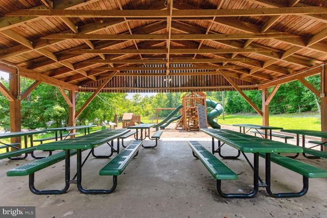 6273 OCCOQUAN FOREST DR, Manassas, VA 20112