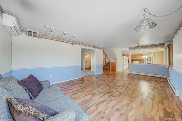 139 Tarpon Avenue, Medford, NY 11763