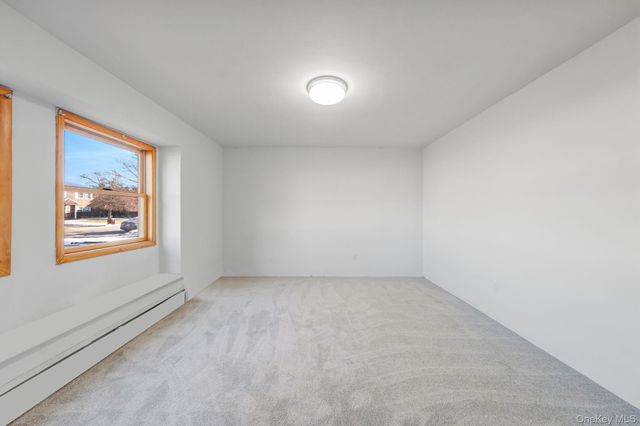 139 Tarpon Avenue, Medford, NY 11763