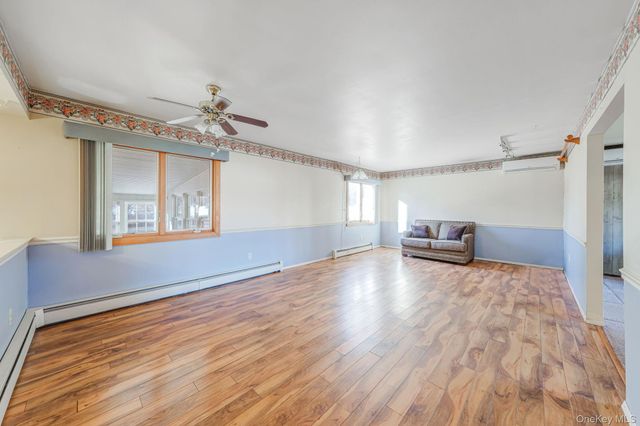 139 Tarpon Avenue, Medford, NY 11763