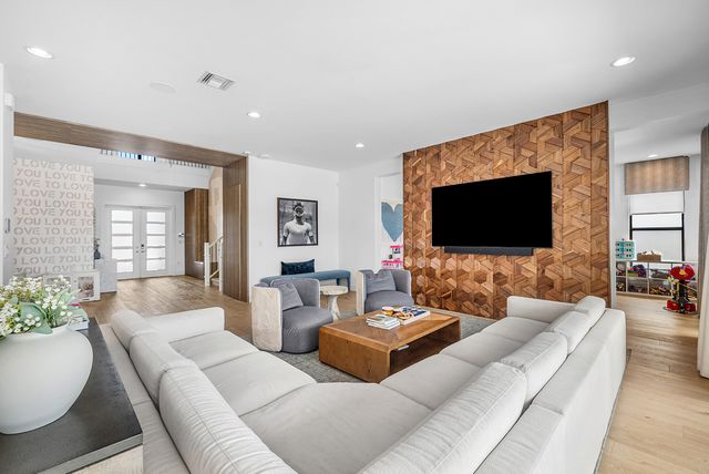 17099 Watersprite Lakes Road, Boca Raton, FL 33496