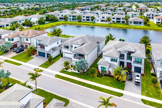 17099 Watersprite Lakes Road, Boca Raton, FL 33496