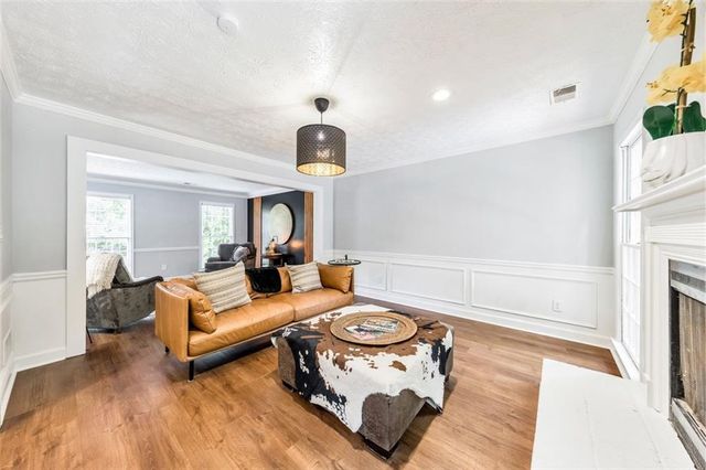 4929 Willow Creek Drive, Woodstock, GA 30188