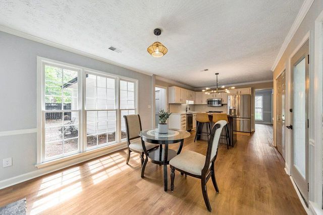 4929 Willow Creek Drive, Woodstock, GA 30188