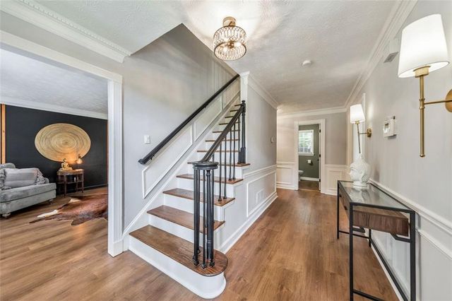 4929 Willow Creek Drive, Woodstock, GA 30188