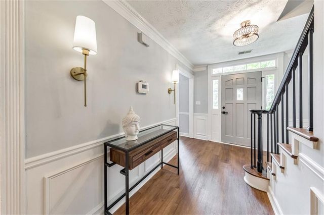4929 Willow Creek Drive, Woodstock, GA 30188