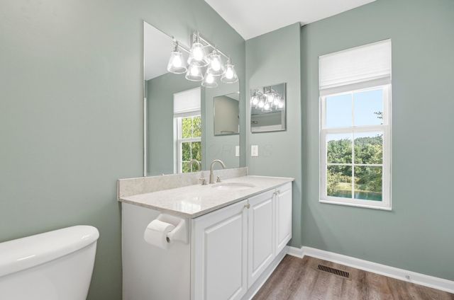 6940 Churchill Downs Drive, 40, New Albany, OH 43054