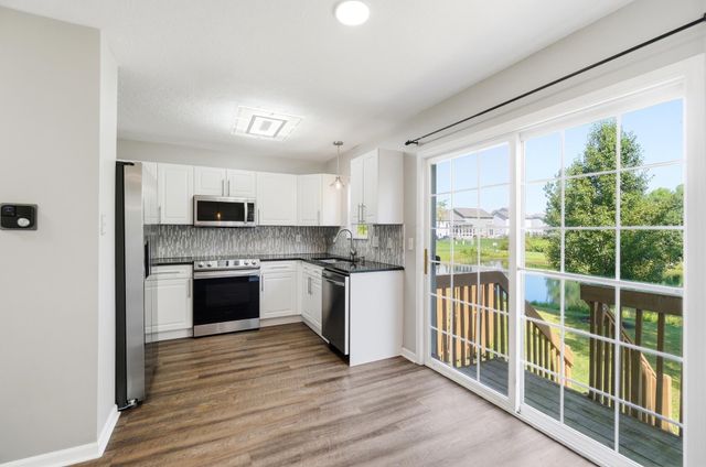 6940 Churchill Downs Drive, 40, New Albany, OH 43054