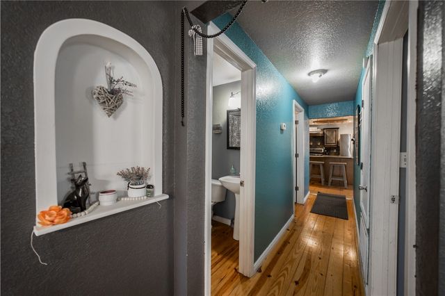 8551 Athens Lane, Fayetteville, AR 72704