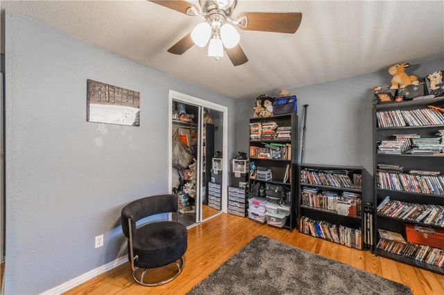 8551 Athens Lane, Fayetteville, AR 72704