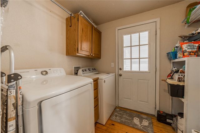 8551 Athens Lane, Fayetteville, AR 72704