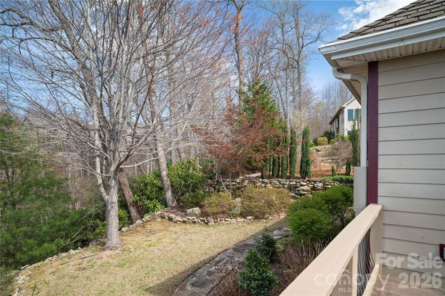 84 Deep Valley Lane, Hendersonville, NC 28791