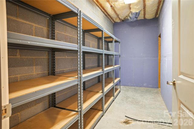 84 Deep Valley Lane, Hendersonville, NC 28791