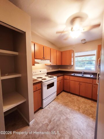 4331 Azora Road, Spring Hill, FL 34608