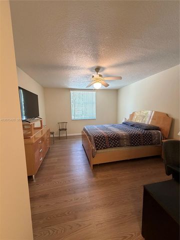 619 E Sheridan Street 105, Dania Beach, FL 33004