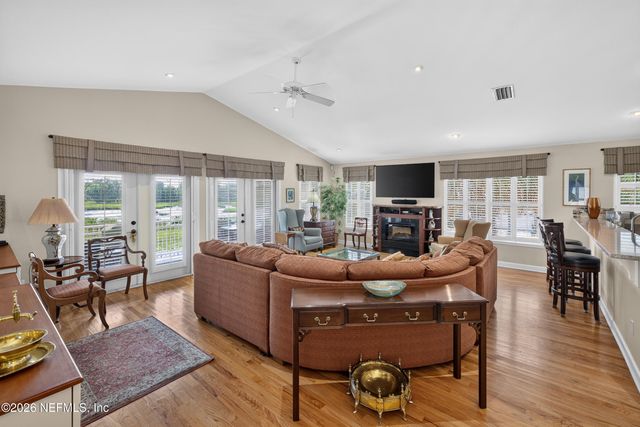 158 WASHINGTON Street, St. Augustine, FL 32084