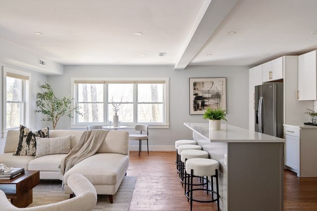 31 Harrison St B, Boston, MA 02131