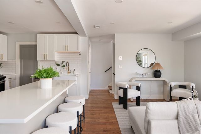 31 Harrison St B, Boston, MA 02131