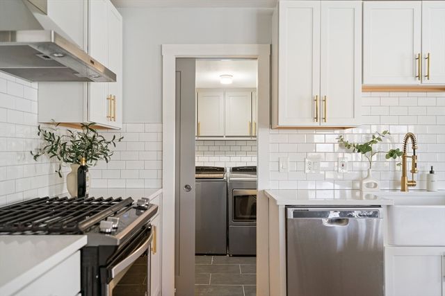 31 Harrison St B, Boston, MA 02131