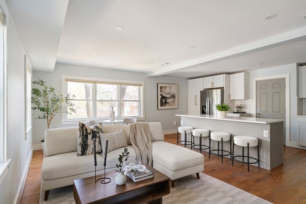 31 Harrison St B, Boston, MA 02131