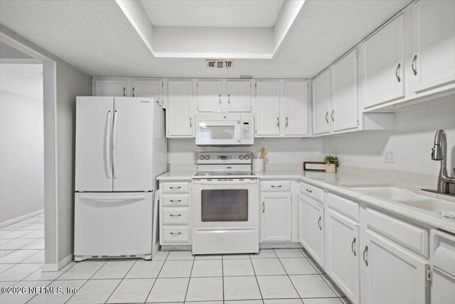 9910 FAWN BROOK Drive, Jacksonville, FL 32256