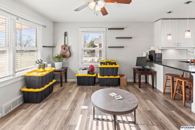 6118 Patterson Street, Omaha, NE 68117