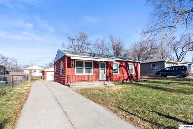 6118 Patterson Street, Omaha, NE 68117