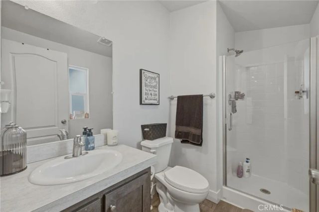 9873 Alder 4, Bloomington, CA 92316