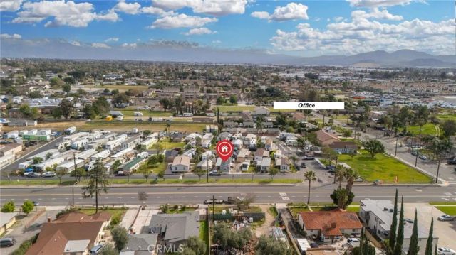 9873 Alder 4, Bloomington, CA 92316