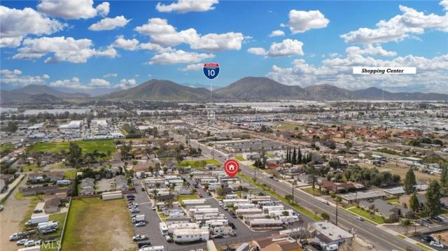 9873 Alder 4, Bloomington, CA 92316