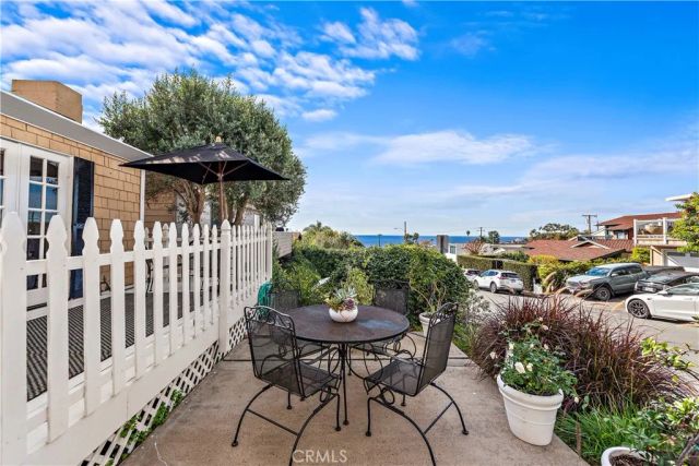 283 Fairview Street, Laguna Beach, CA 92651