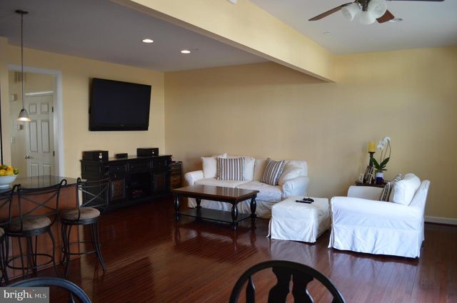 2070 CRESCENT MOON CT, Woodstock, MD 21163