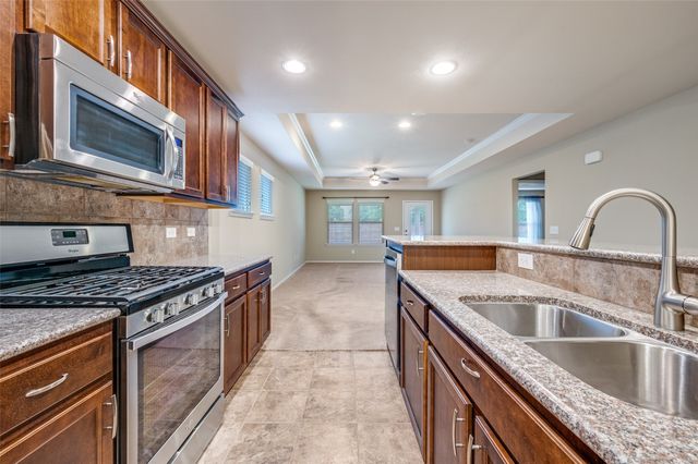 2313 Beachfront Drive, Frisco, TX 75036