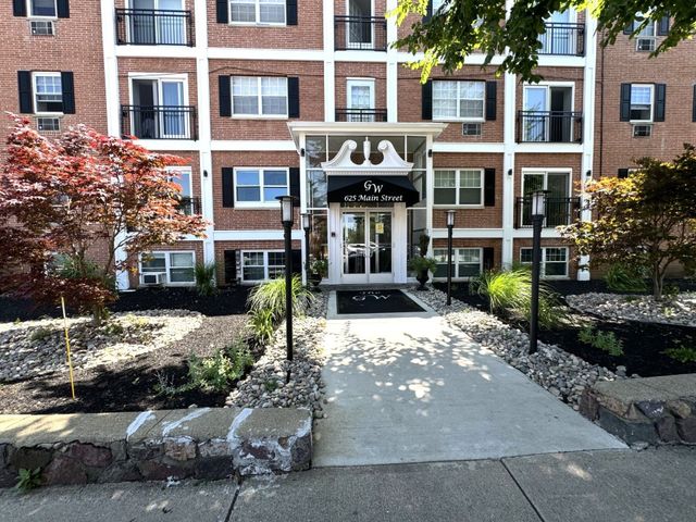 625 Main Street 8, Reading, MA 01867