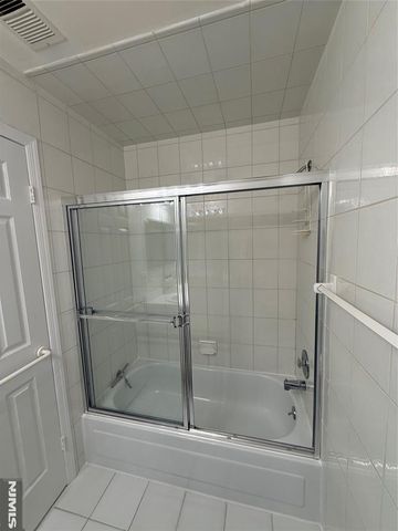 23 Karam Circle 3823, West Orange, NJ 07052