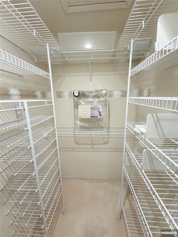 23 Karam Circle 3823, West Orange, NJ 07052