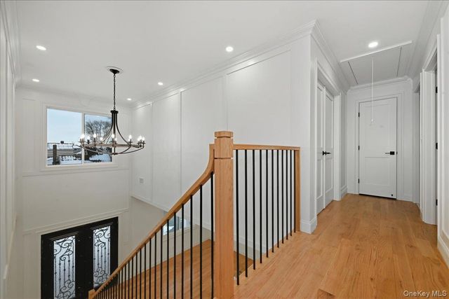 319 Blacksmith Road W, Levittown, NY 11756