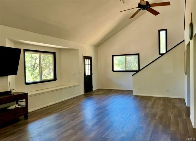 3568 Manzanita Rd, Mariposa, CA 95338