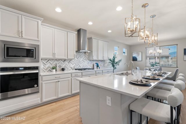 11587 N Desert Calico Lp, Oro Valley, AZ 85742