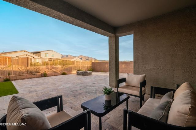 11587 N Desert Calico Lp, Oro Valley, AZ 85742