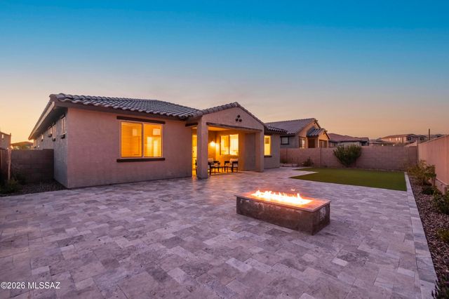 11587 N Desert Calico Lp, Oro Valley, AZ 85742