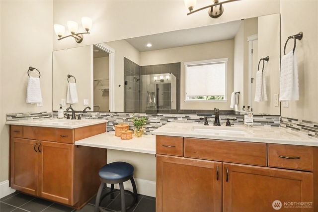 5214 Waldron Drive NE, Olympia, WA 98516