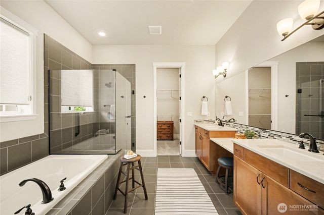 5214 Waldron Drive NE, Olympia, WA 98516