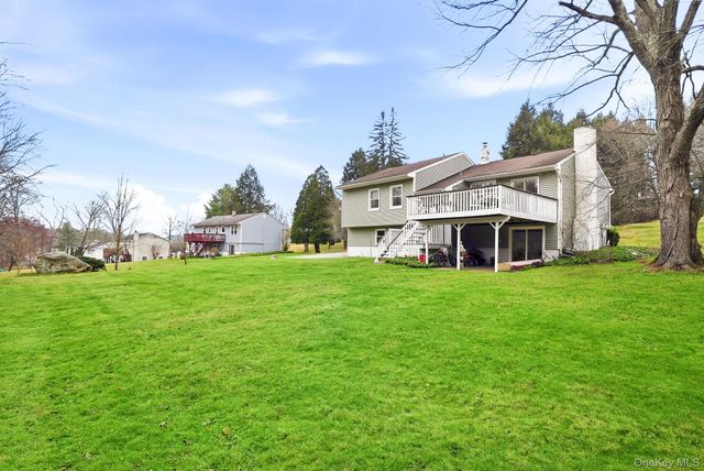 55 Robin Drive, Carmel, NY 10512