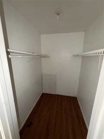 6200 W Tidwell Road 1903, Houston, TX 77092