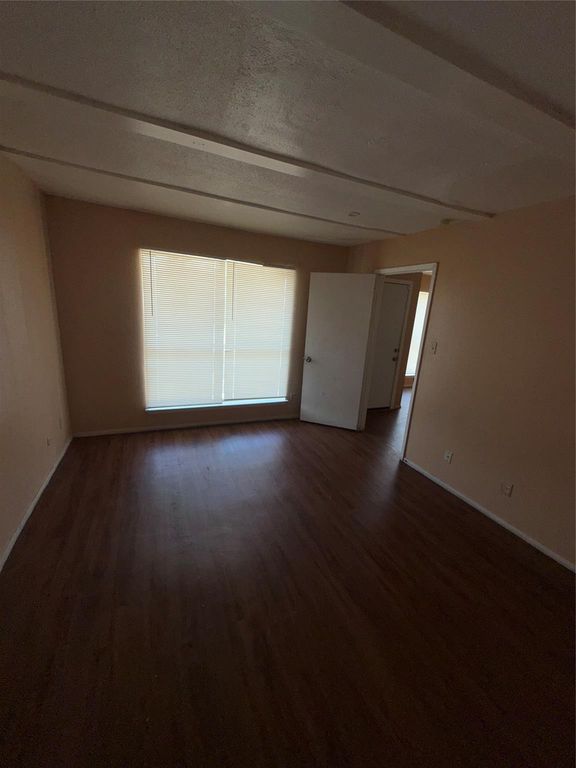 6200 W Tidwell Road 1903, Houston, TX 77092