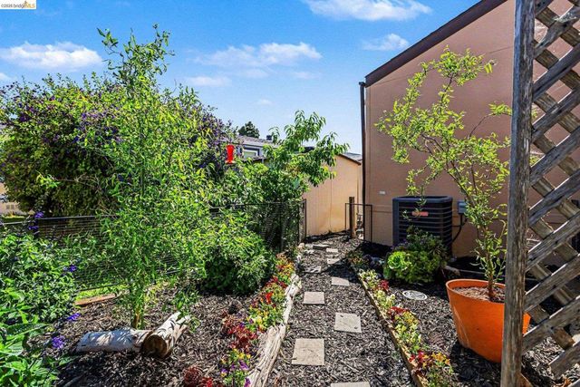 112 A St, Concord, CA 94520