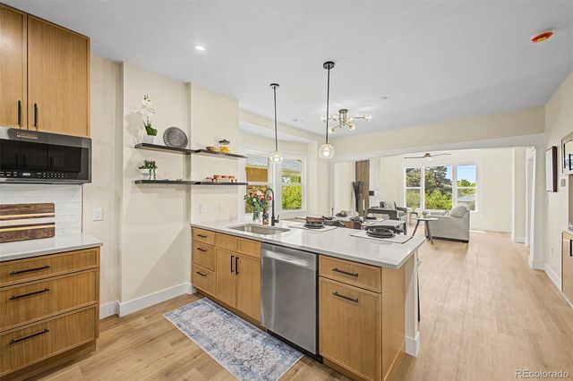 4535 W 32nd Avenue, Denver, CO 80212